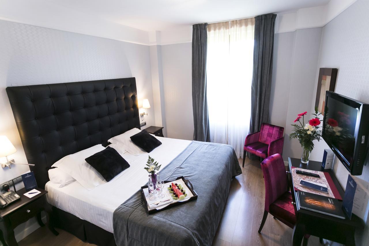 La Casa De La Trinidad Hotel Granada Luaran gambar
